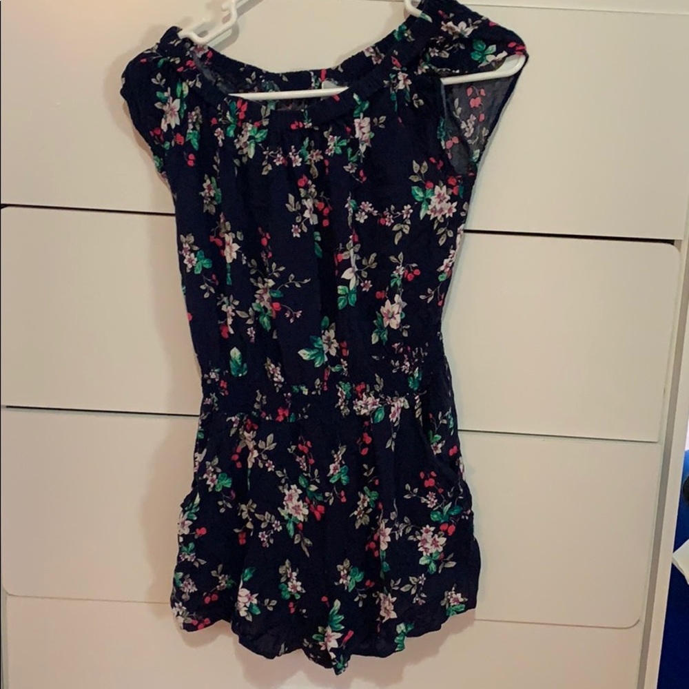 Off the shoulder floral romper